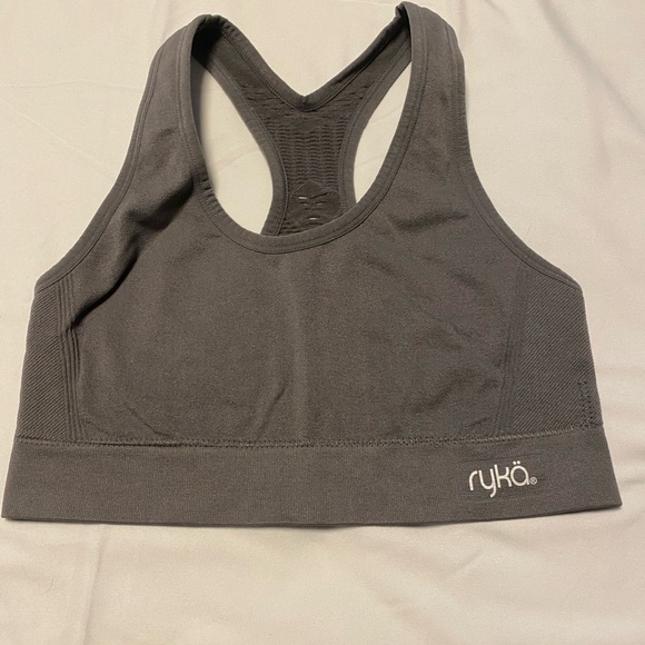 💚 Ryka | Grey Racer back Sports Bra - Medium - Picture 2 of 5